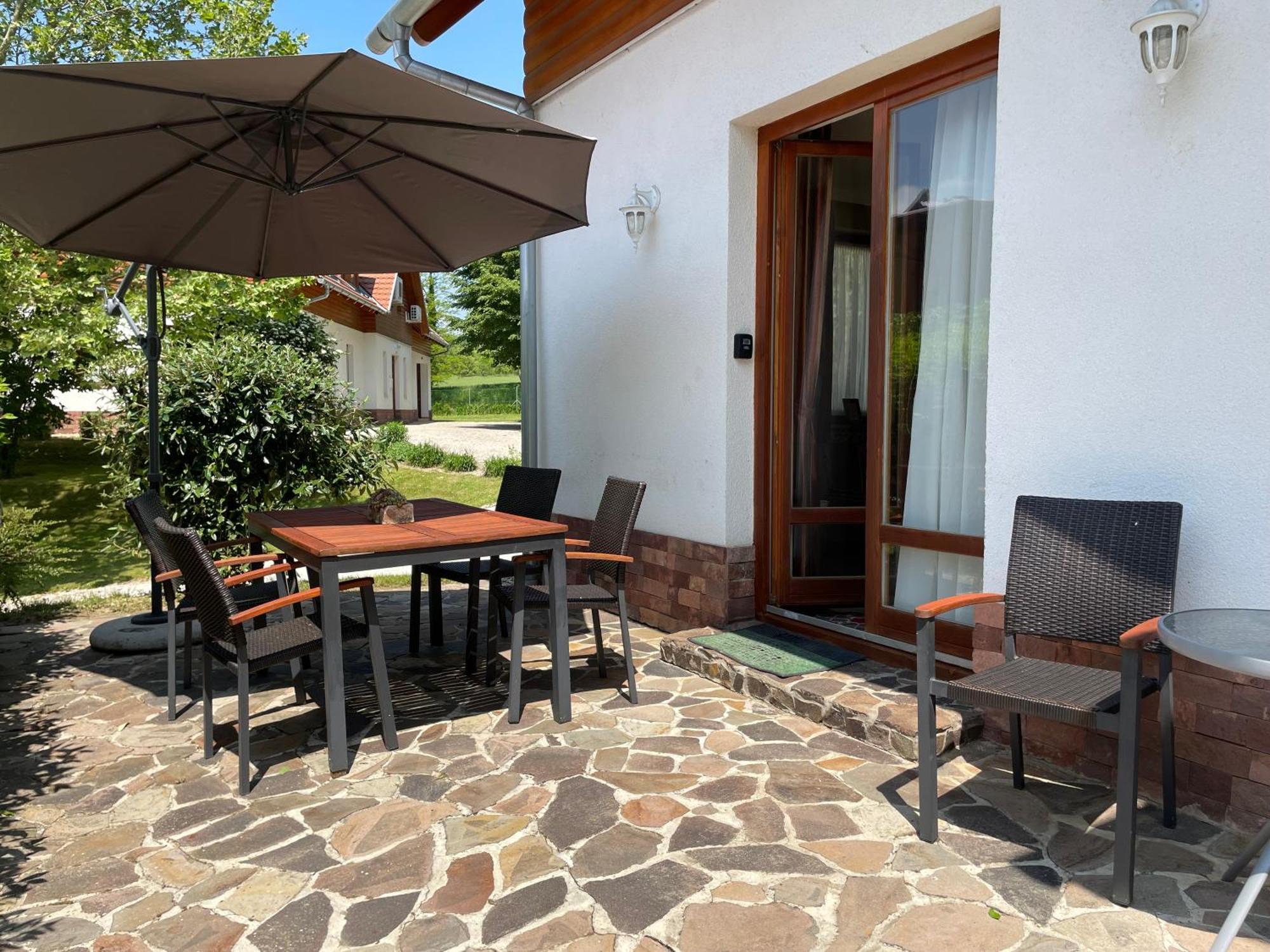 Appartement Kastelo Teraso Zalacsány Zewnętrze zdjęcie